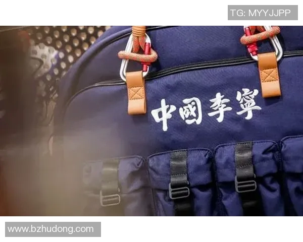 专访李伟:探寻篮球领域成功背后的秘密与经验分享 专访李伟:探寻篮球领域成功背后的秘密与经验分享