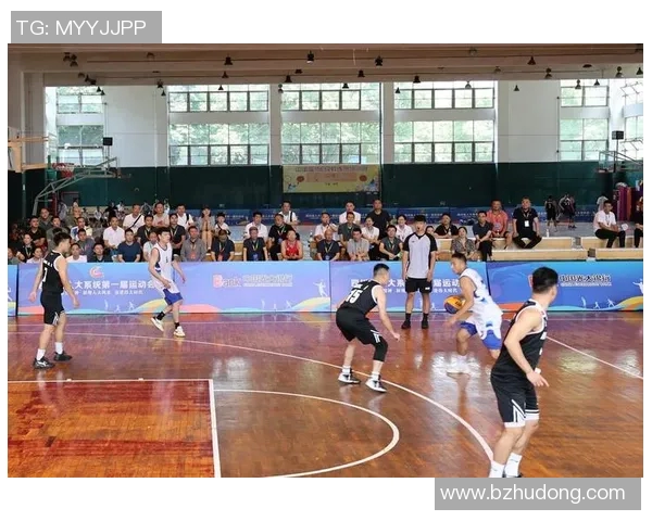 成都篮球队中路突破革新探索新战术引领未来篮球发展新潮流 成都篮球队中路突破革新探索新战术引领未来篮球发展新潮流