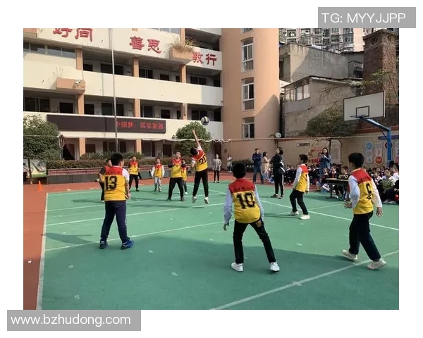 武汉排球队技术解析:从基本功到战术运用的全面剖析与探讨 武汉排球队技术解析:从基本功到战术运用的全面剖析与探讨