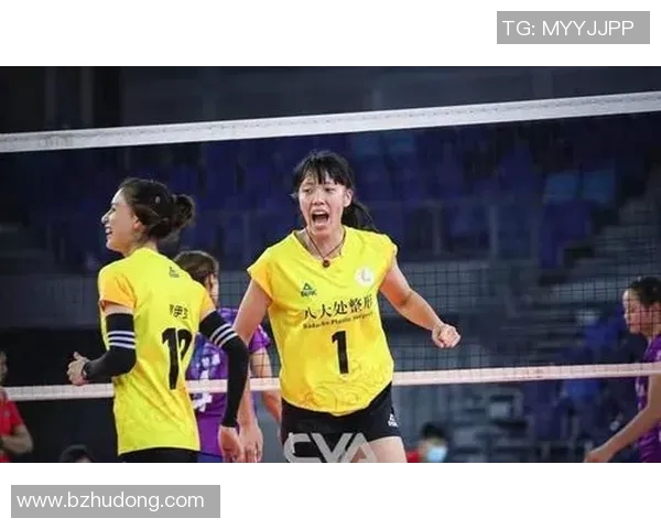 深圳排球队与上海排球队的较量分析与战术探讨 深圳排球队与上海排球队的较量分析与战术探讨